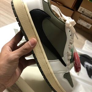Travis Scott Sneakers